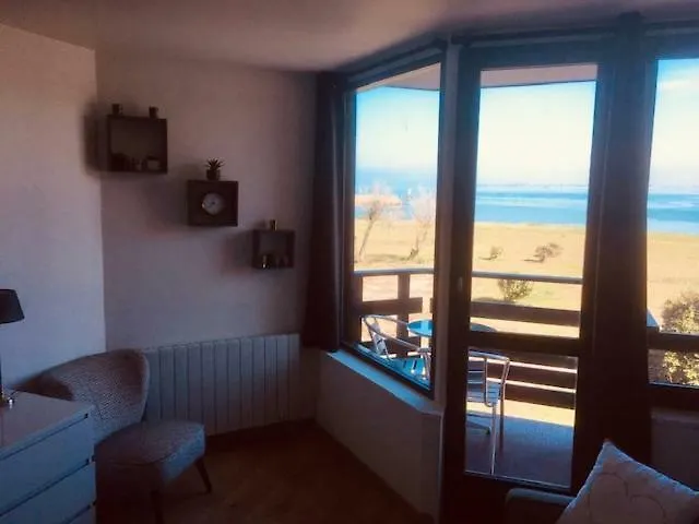 Les Marinas Port 아파트 도빌